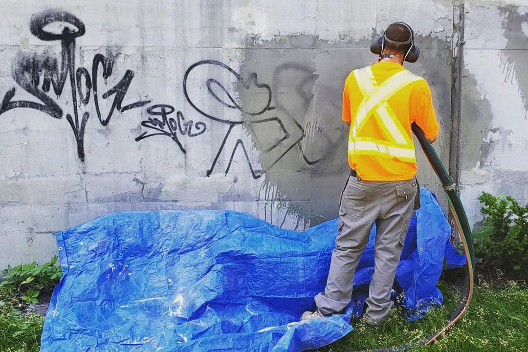 Blast Graffiti Removal